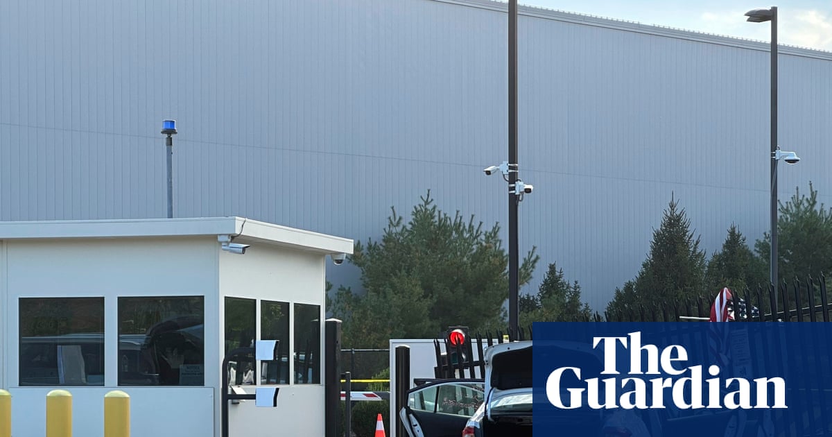 Suspect sought after car rammed into FBI gate in possible ‘act of terror’