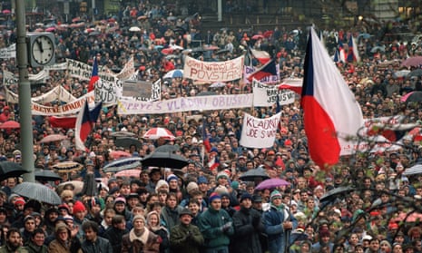 Czechoslovak students shout in support of Vaclav Havel for presidency during protest rally at Wenceslas Square in Prague, 22 November 1989