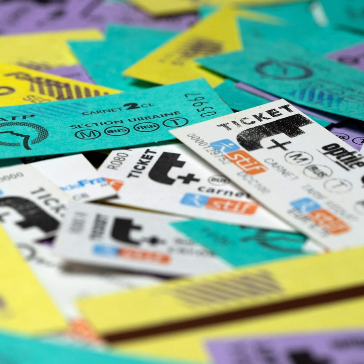 Carnet Culturel Page De Garde Paris Métro paper ticket reaches end of the line after more than 120 years | Paris | The Guardian