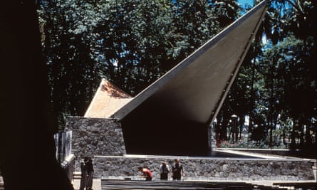 Zohn’s Concha Acústica music venue in Parque Aqua Azul in Guadalajara.