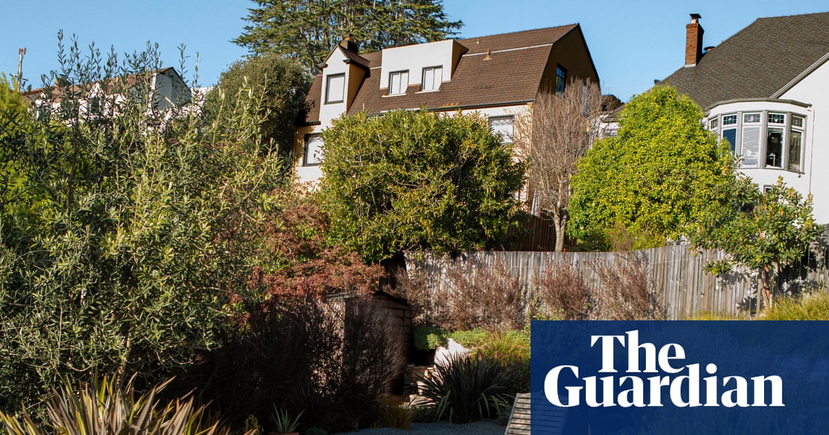 Can culling your garden slow a wildfire? A California city pins its hopes on a contested plan