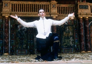 As Henry V in 1997 at Shakespeare’s Globe, where Rylance was artistic director between 1995 and 2005
