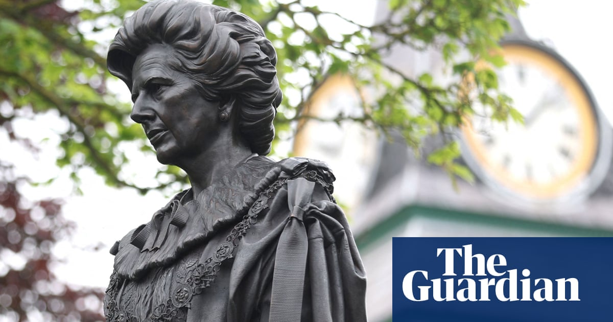 Leicester University ‘does not condone’ staff member egging Thatcher statue