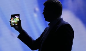 Justin Denison from Samsung is showing the foldable smartphone.