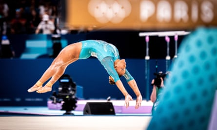 Rebeca Andrade performs the floor routine