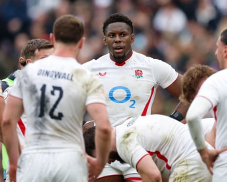 Maro Itoje looks dejected after Ireland's Jamison Gibson-Park scores their first try at Twickenham