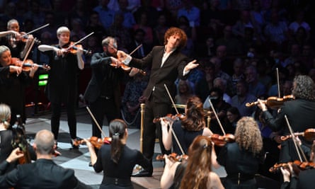 ‘People used to joke, What next from memory? The Rite of Spring?’: Nicholas Collon on his orchestra’s ultimate challenge | Proms 2023 2 Nicholas Collon conducting the Aurora Orchestra at the Proms in 2022.
