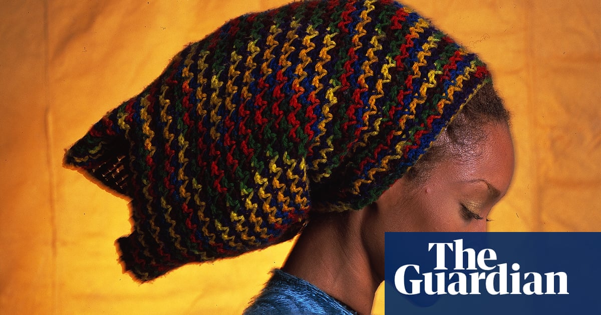 I M Not Sorry I Said It Erykah Badu On Music Motherhood And Wildly Unpopular Opinions Erykah Badu The Guardian - erykah badu on music grandmas autumn knit hat now looks knit roblox I M Not Sorry I Said It Erykah Badu On Music Motherhood And Wildly Unpopular Opinions Erykah Badu The Guardian - grandmas autumn knit hat now looks knit roblox
