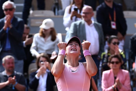 Mirra Andreeva celebrates after winning her final match against Maja Chwalinska.