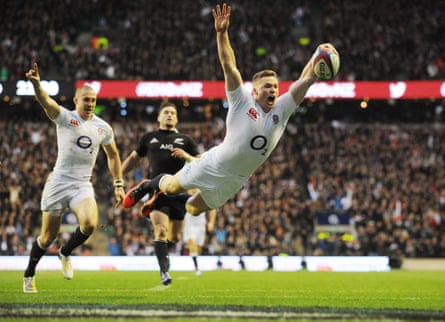 Chris Ashton scores England’s second try during their most recent home win over New Zealand in 2012