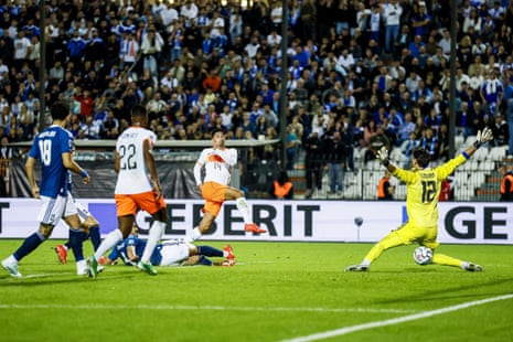 Wales 2-1 Norway, Denmark 2-4 Portugal, Ireland game interrupted by Palestine protests: Nations League – live