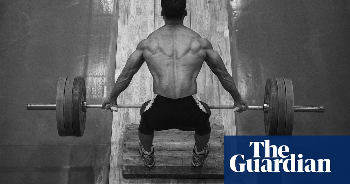 China S Weightlifting Powerhouse Readies For Rio Olympics