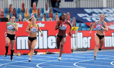 Rhiannon Linington-Payne, far right, competes in a women’s 400-metre event in September 2020 in Manchester, England.