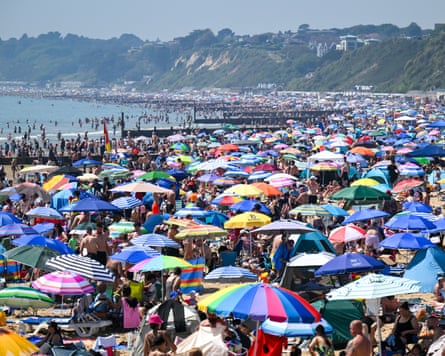 A very crowded beach