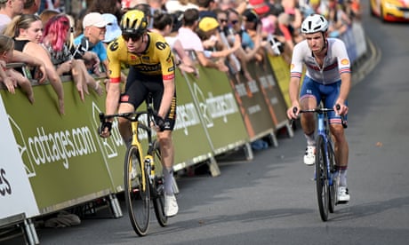 Belgian cyclist Nathan van Hooydonck in hospital after car accident