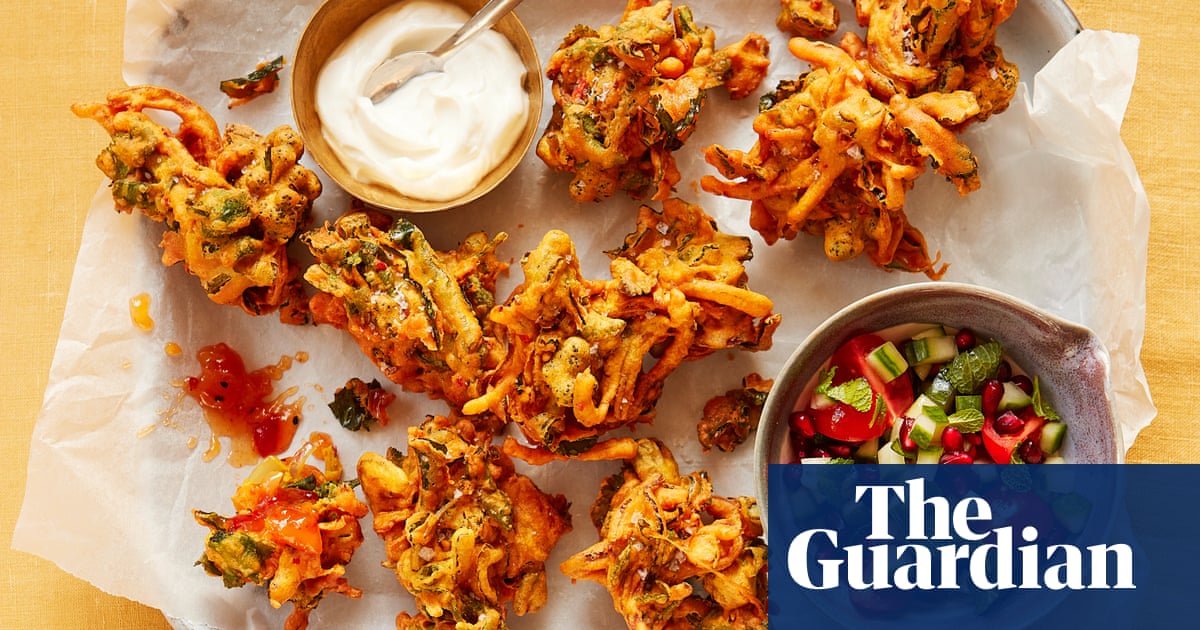 Thomasina Miers’ recipe for purple sprouting broccoli and chickpea flour bhajis