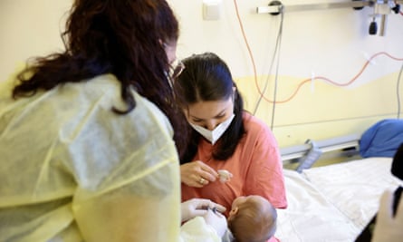An RSV-infected child receiving treatment