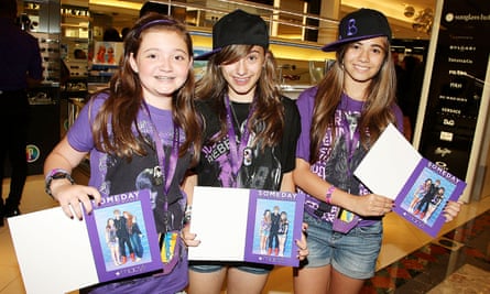 Justin Bieber fans in New York for his 2011tour.