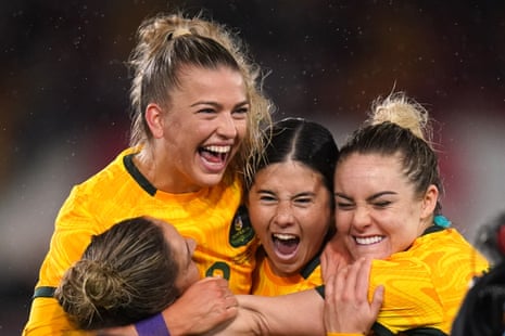 Australia end England's unbeaten run with 2-0 friendly win