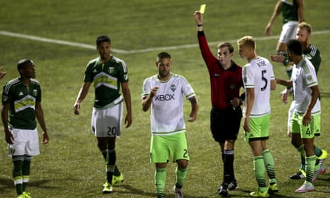 Clint Dempsey could face lengthy suspension after ripping up referee's  notebook - SBI Soccer