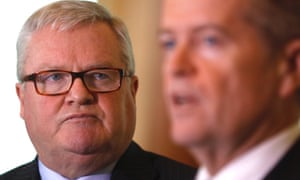 Bill Shorten with Gordon Legal senior partner Peter Gordon announcing the launch of a class action against the Centrelink robodebt scheme