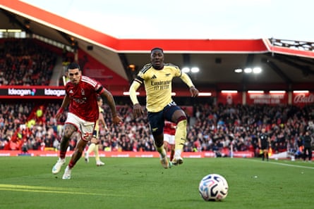 Eberechi Eze (right) chases after the ball at the City Ground