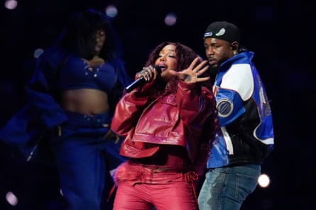 SZA and Kendrick Lamar perform during the 2025 Super Bowl half-time show.