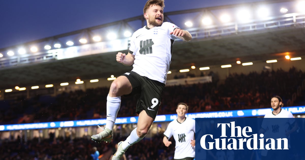 Birmingham City secures promotion to Championship with win over Peterborough