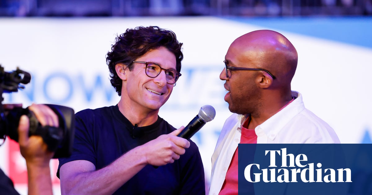 MS Now connects ‘blue dots’ at Texas fan event: ‘I always feel hope when I watch them’