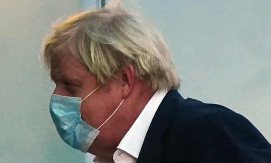 Boris Johnson in a face mask