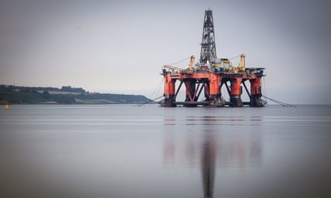 Oil rig in Cromarty Firth