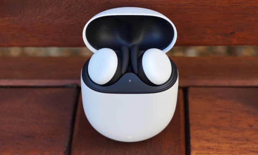 pixel buds review google s competent