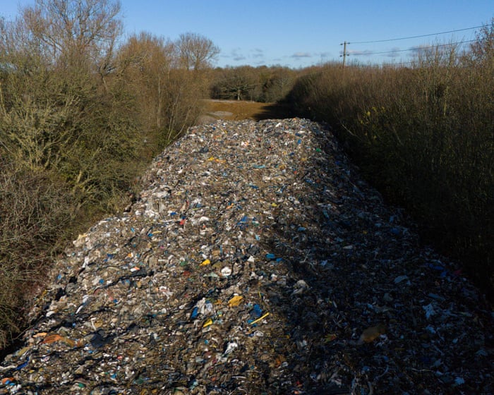 At least 8,000 illegal waste sites in UK, research suggests