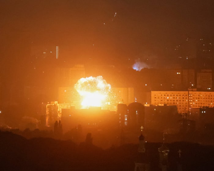 Eight dead as explosions rock Kyiv in latest Russian attack – video