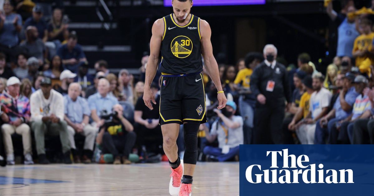 Warriors ‘a shell of ourselves’ as rampant Grizzlies keep playoff series alive