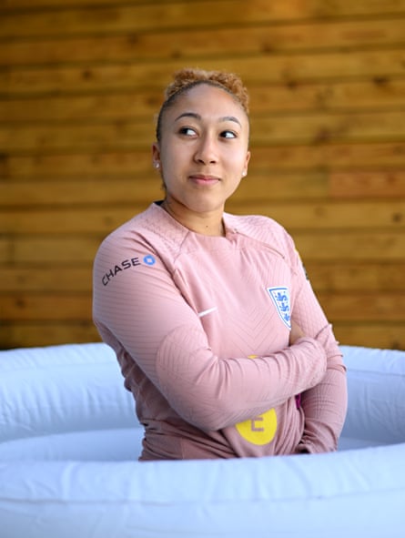 Lauren James stands in an ice bath during an England training and recovery session.