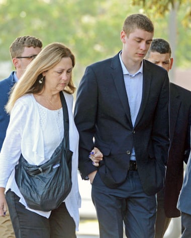 Brock Turner (right) makes his way into the Santa Clara superior courthouse in Palo Alto, California on 2 June.