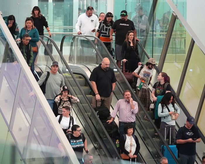 US government shutdown causes flight delays as air traffic controllers work unpaid