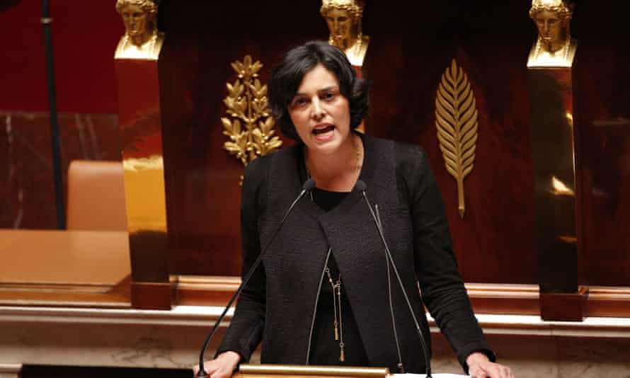 Myriam El Khomri, a group photo at the French National Assembly in 2016