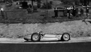 Seaman in action in his Mercedes Benz W154 in 1938.