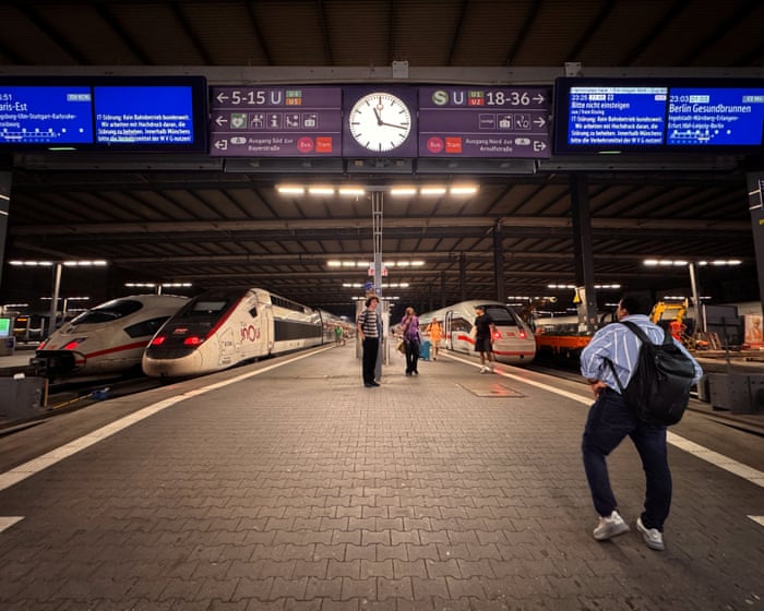 Germany’s rail network brought to standstill amid IT maintenance