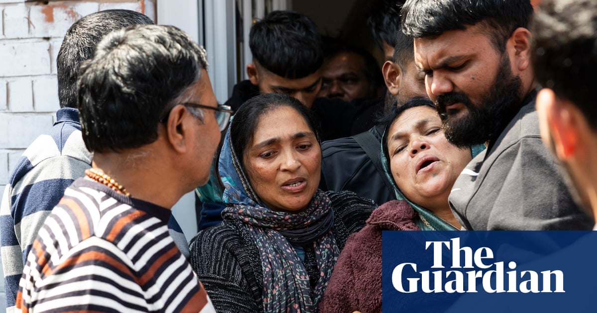 All our community are sad': shock and solace as British Gujaratis come together after Air India crash