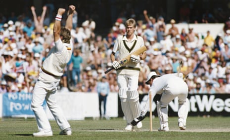 Ian Botham and Jack Richards celebrate as England beat Australia in the fourth Test to retain the Ashes.
