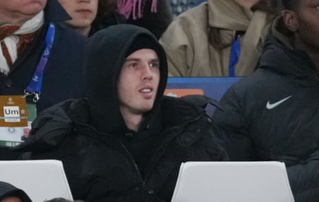 Chelsea head coach Enzo Maresca hinted that Cole Palmer could return from his broken toe at some point during Chelsea’s match against Arsenal tomorrow.