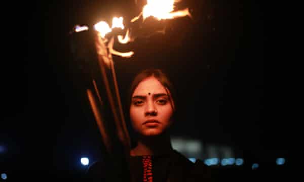 Una protesta en Dhaka exigiendo justicia para las víctimas de violación