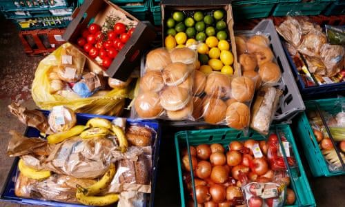 Цікаві факти про Францію: Франція стала першою країною у світі, яка заборонила супермаркетам викидати їжу  