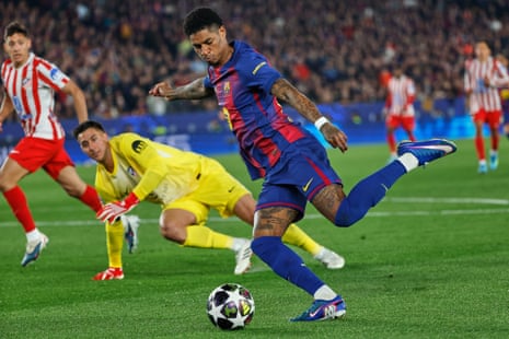 Barcelona's Marcus Rashford (centre) shoots but can’t find the target.