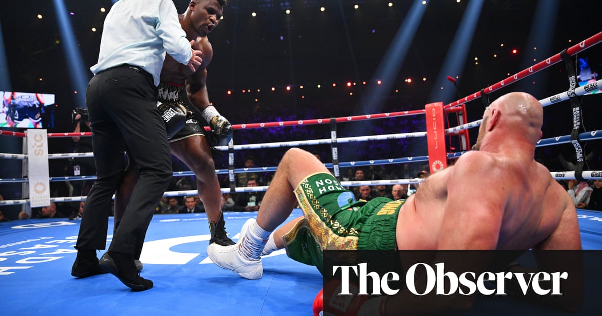 Tyson Fury floored by Francis Ngannou but wins controversial split decision