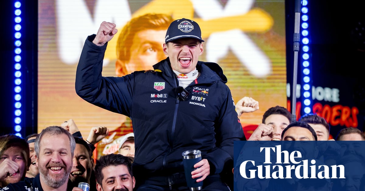 Max Verstappen celebrates fourth Formula One world title in Las Vegas - video