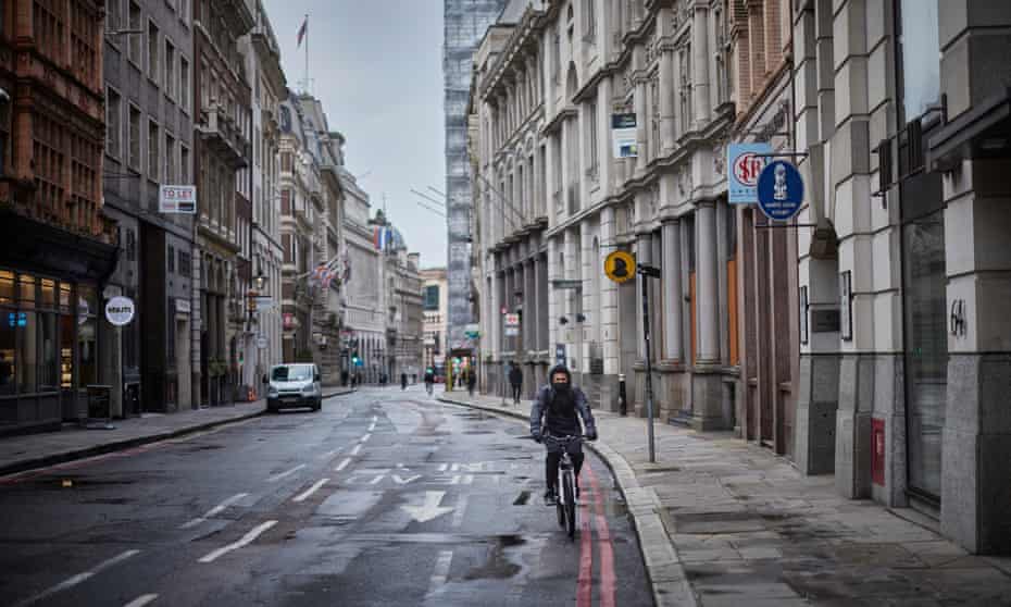 City of London street on 4 January 2022